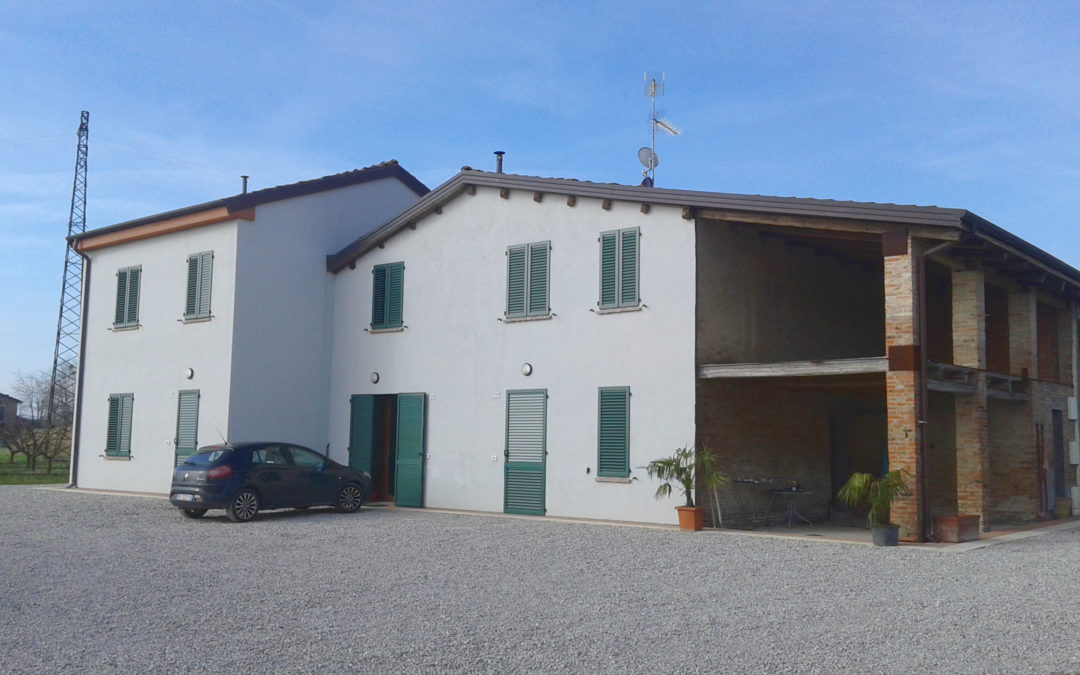 Casa in affitto a Imola indipendente con giardino