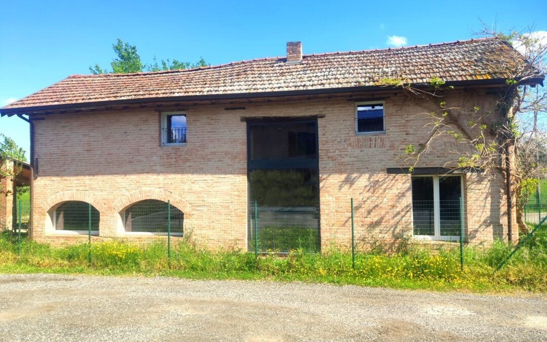 Rustico indipendente con giardino a Imola